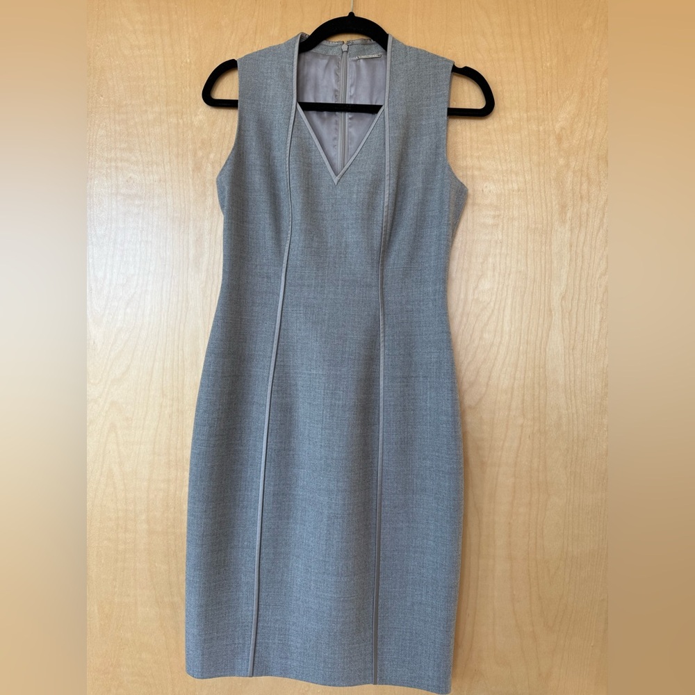 Elie Tahari Gray V-Neck Midi Dress